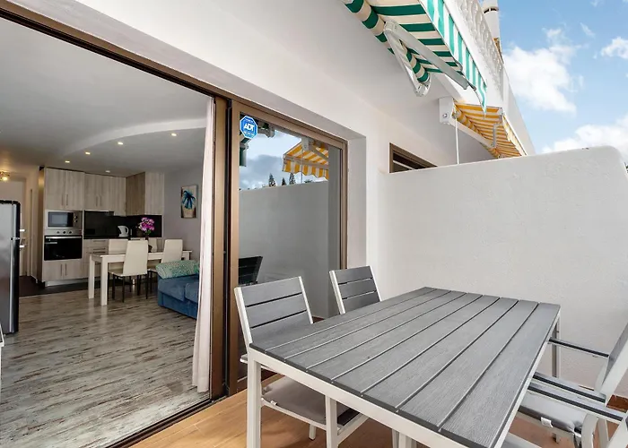 Bungalow Club Atlantis * أذيخي