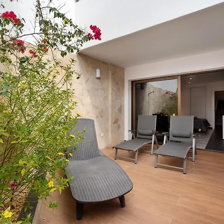 Bungalow Club Atlantis Vakantiehuis *