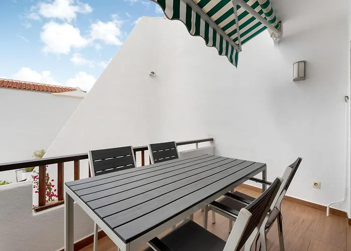 Bungalow Club Atlantis * Адехе