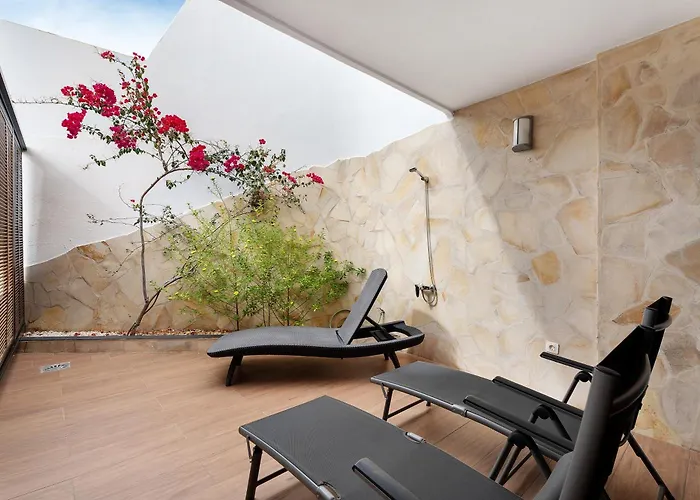 Bungalow Club Atlantis Будинок відпочинку Адехе